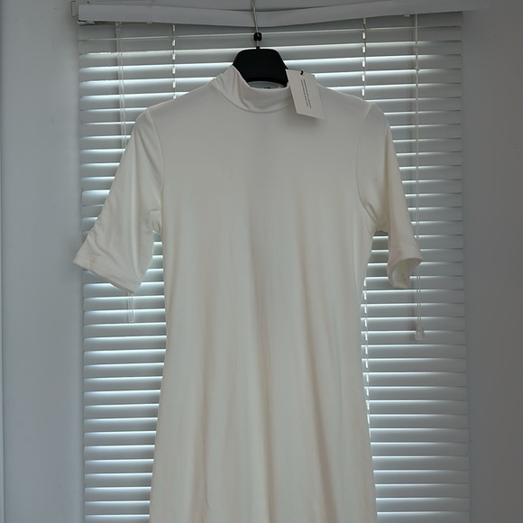 Romper/jumpsuit - Picture 3 of 9